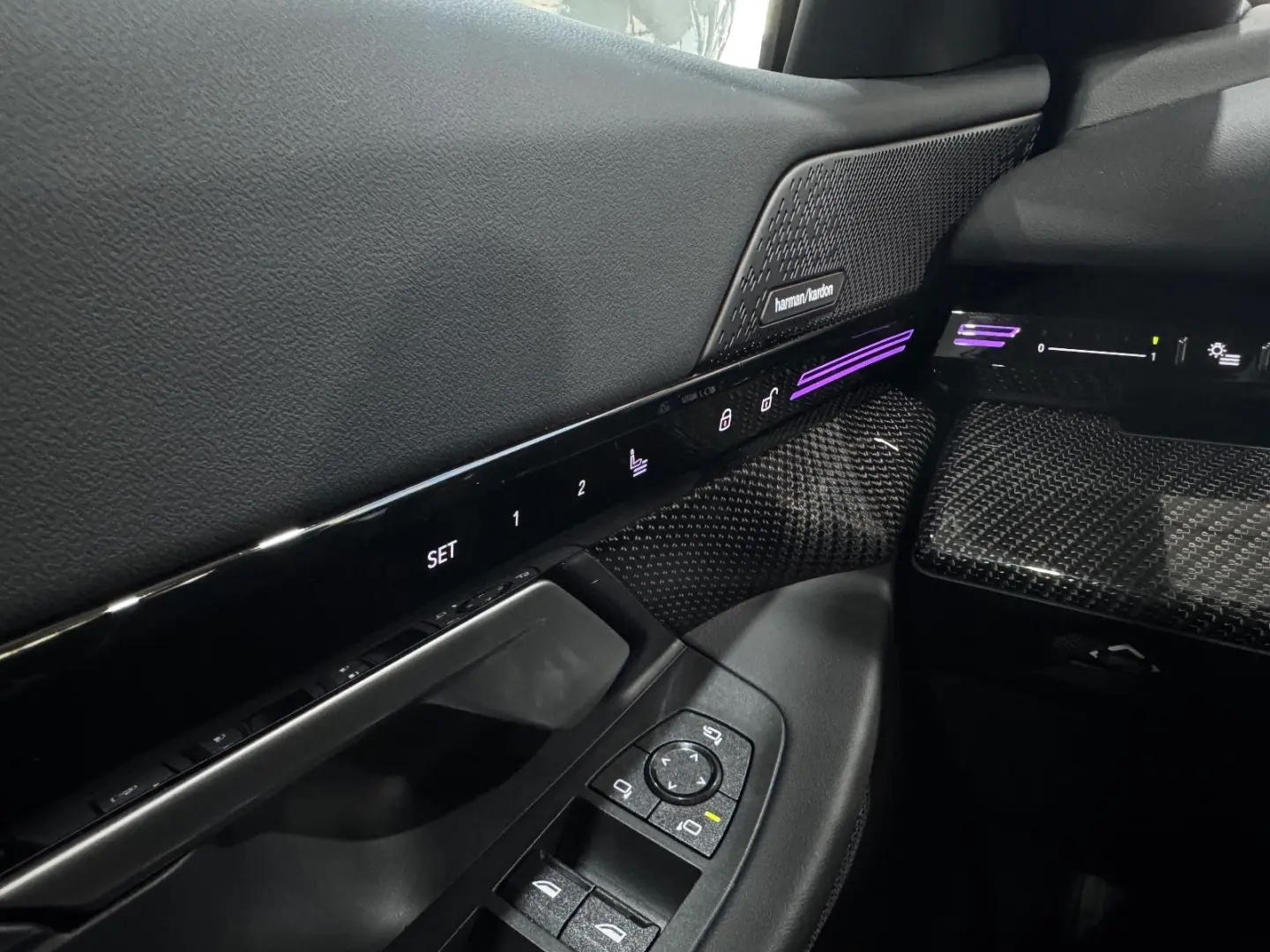 520 i M Sport Carbon Memory H&K HUD  Live Cockpi