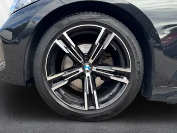 320 d Touring M Sport Panorama HUD Kamera SHZ BT