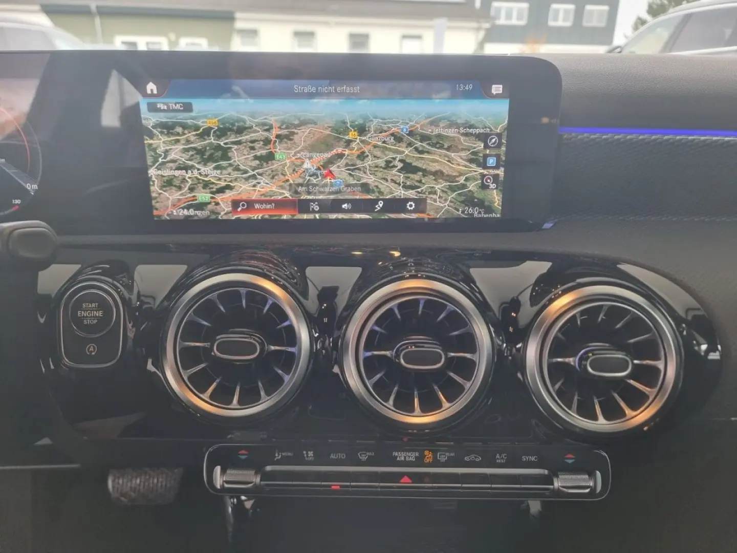 A220d AUTO MULTIBEAM MBUX KAMERA BURMESTER ACC