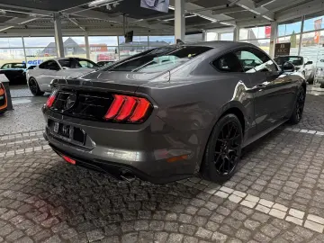 Ford Mustang 2 3 EcoBoost Autom. Neuwertig   Garantie