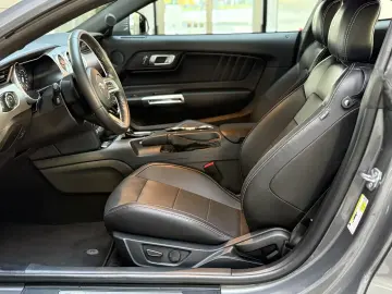 Ford Mustang 2 3 EcoBoost Autom. Neuwertig   Garantie