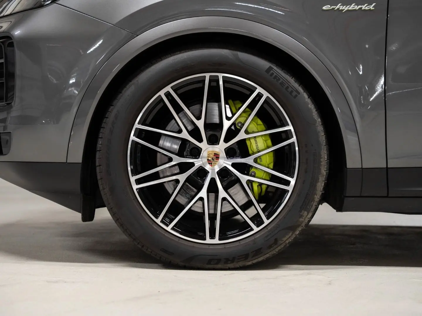 Cayenne E-Hybrid HeadUp Sport Chrono PASM BOSE