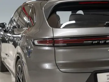 Cayenne E-Hybrid HeadUp Sport Chrono PASM BOSE