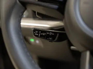 Cayenne E-Hybrid HeadUp Sport Chrono PASM BOSE