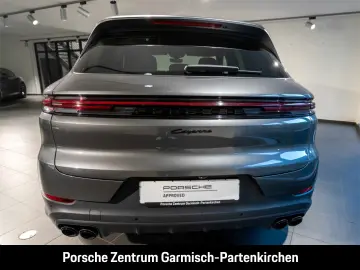 Cayenne E-Hybrid LenkradHZG Massagesitze 360