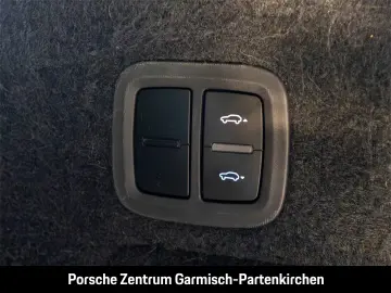 Cayenne E-Hybrid LenkradHZG Massagesitze 360