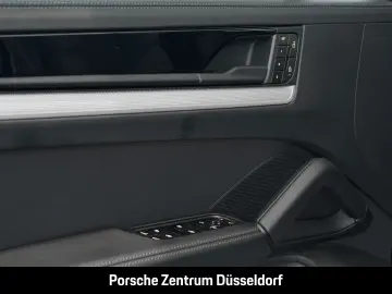 Cayenne Panoramadach BOSE LED-Matrix