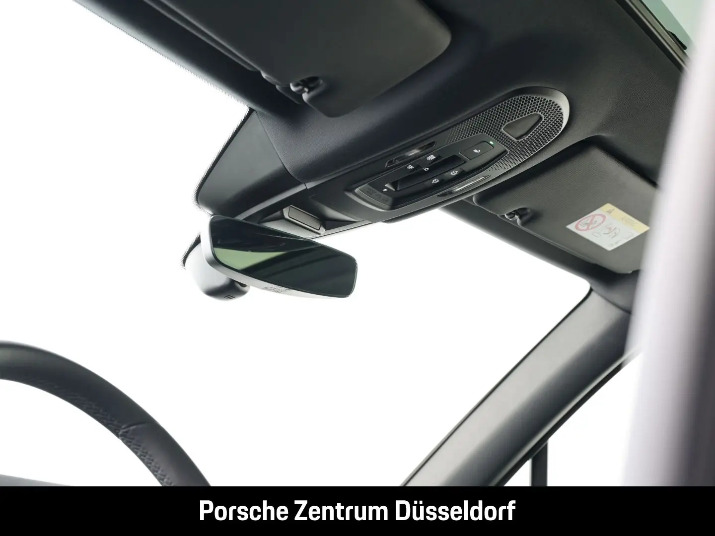 Cayenne Panoramadach BOSE LED-Matrix