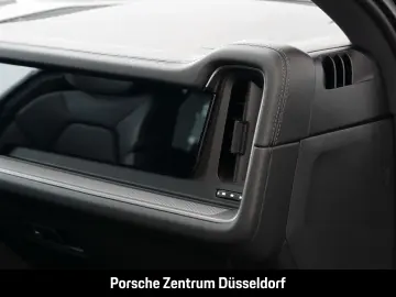 Cayenne Panoramadach BOSE LED-Matrix