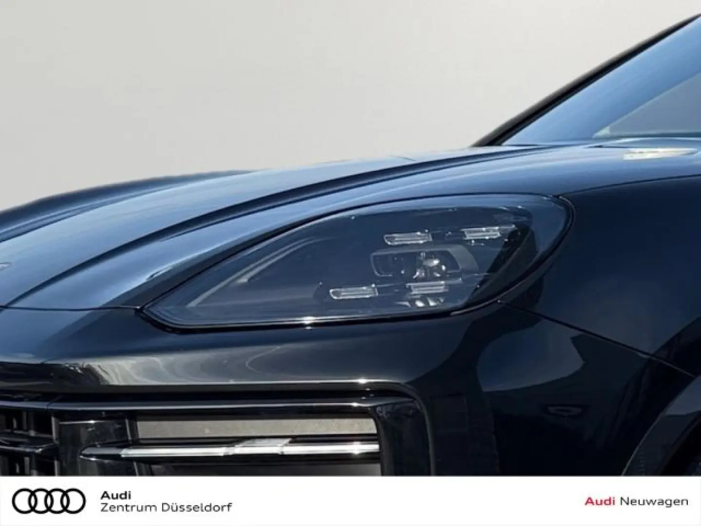 Cayenne Coupe PANO MATRIX AIRMATIC ACC MEMORY HU