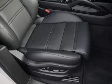 E-Hybrid Coupé INNODRIVE-PANO-SPORTABGAS-22TURBO