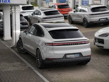 E-Hybrid Coupé INNODRIVE-PANO-SPORTABGAS-22TURBO