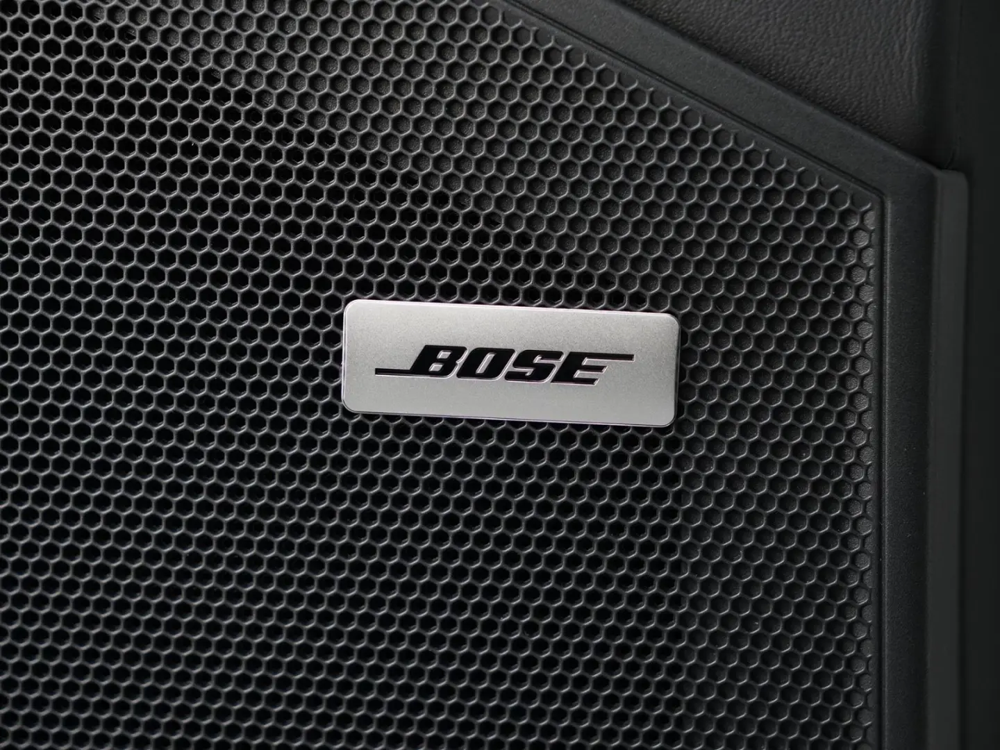 E-Hybrid Coupé INNODRIVE-PANO-SPORTABGAS-22TURBO