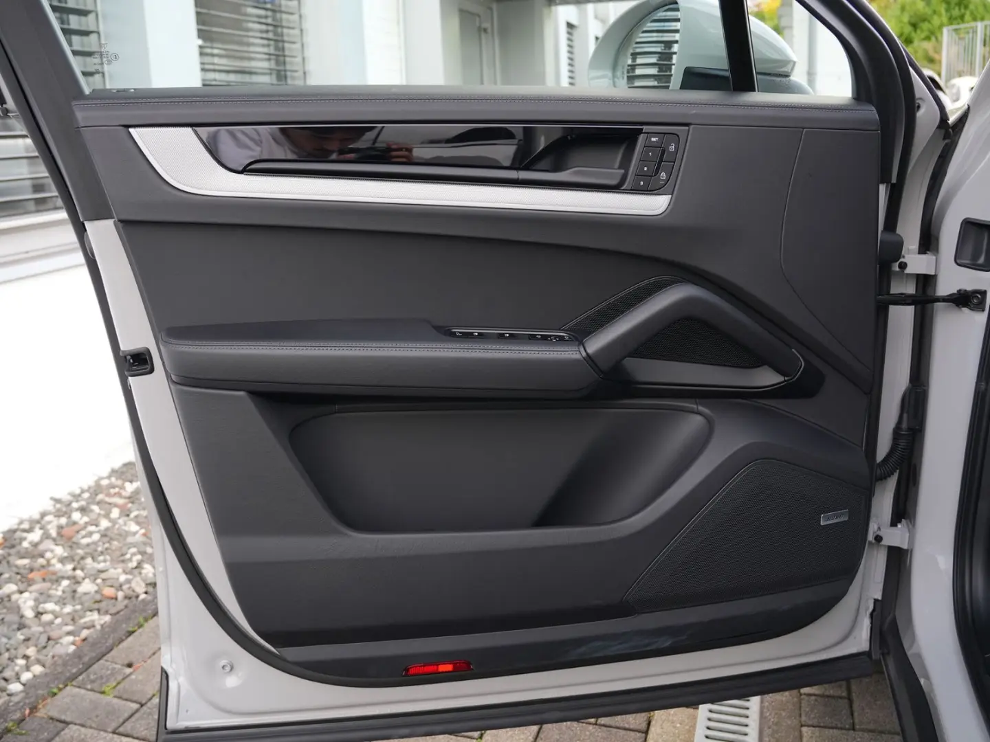 E-Hybrid Coupé INNODRIVE-PANO-SPORTABGAS-22TURBO