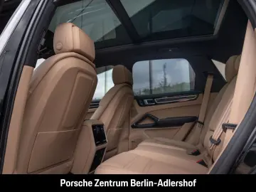 Cayenne S Platinum Edition InnoDrive Head-Up