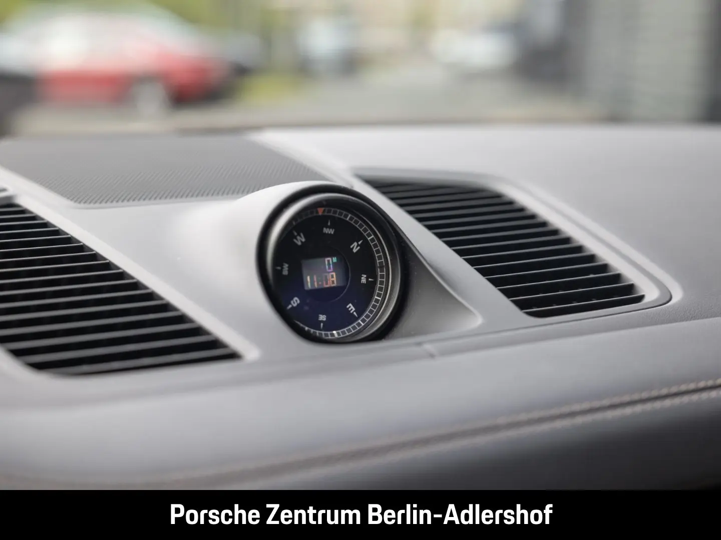 Cayenne S Platinum Edition InnoDrive Head-Up