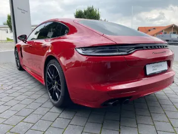 Panamera GTS  Burmester  HA-Lenkung