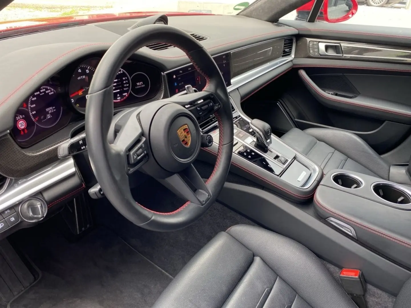 Panamera GTS  Burmester  HA-Lenkung