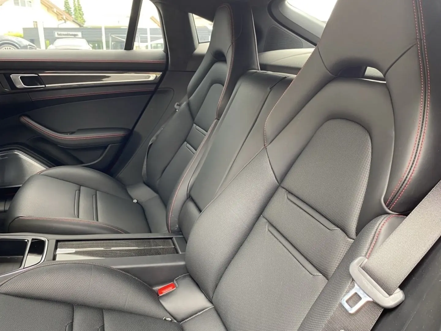 Panamera GTS  Burmester  HA-Lenkung