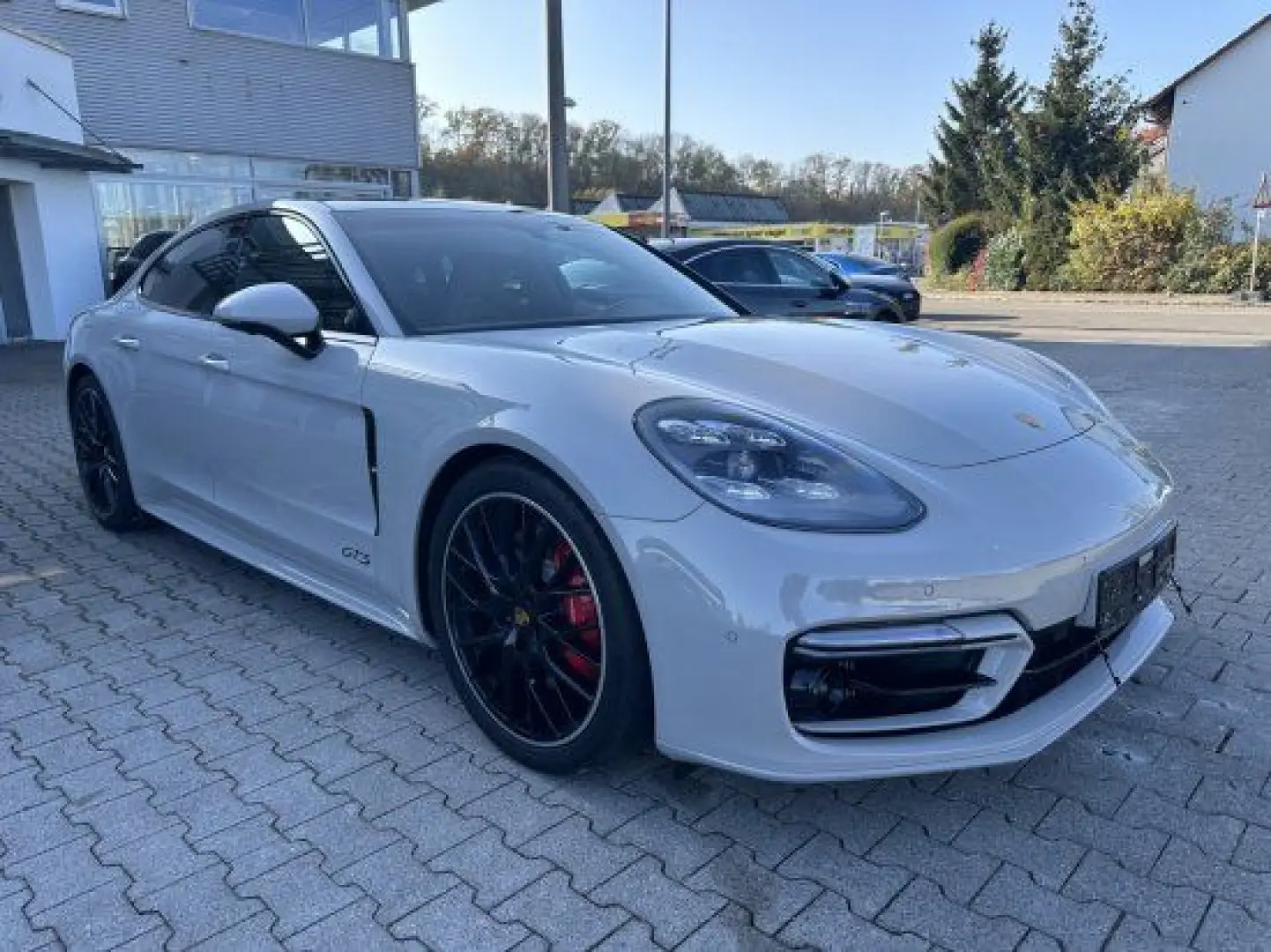 Panamera GTS 4.0  SPORTABGAS PANO HEAD-UP