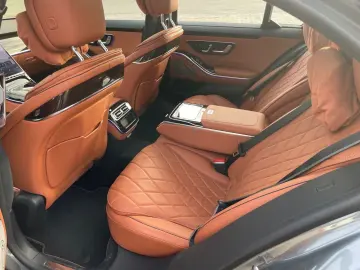 MERCEDES BENZ S 500 4Matic