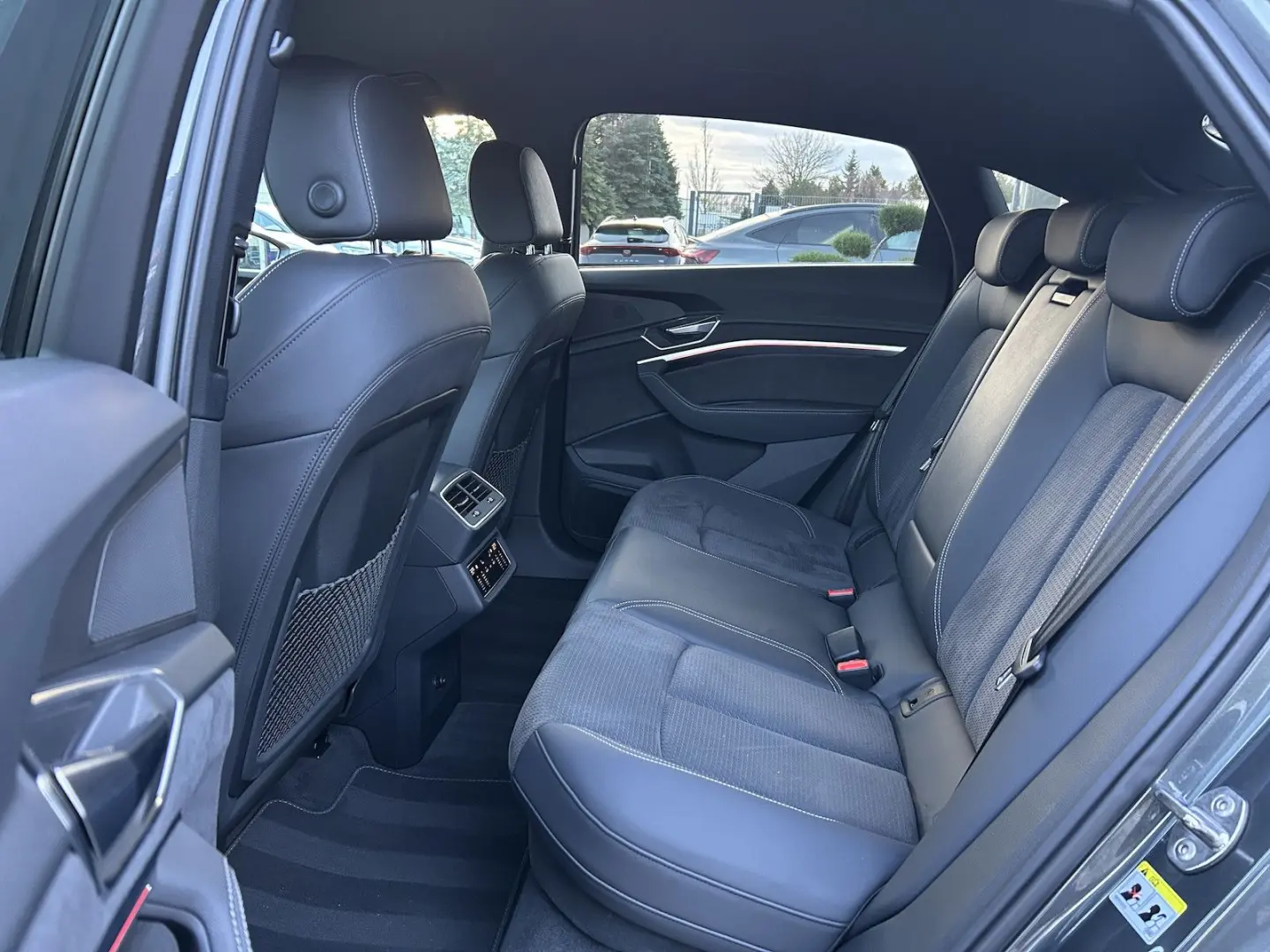 e-tron 55 S line Matrix HUD Kamera Nachtsicht