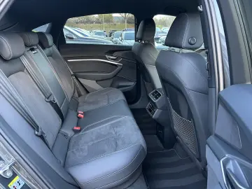 e-tron 55 S line Matrix HUD Kamera Nachtsicht