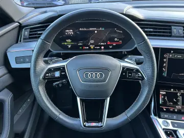 e-tron 55 S line Matrix HUD Kamera Nachtsicht