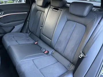 e-tron 55 S line Matrix HUD Kamera Nachtsicht