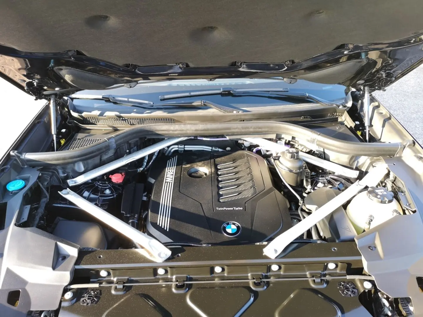 X5 40i M Sport LASER LEDER NAVI STANDHEIZUNG PDC