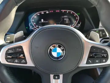 X5 40i M Sport LASER LEDER NAVI STANDHEIZUNG PDC