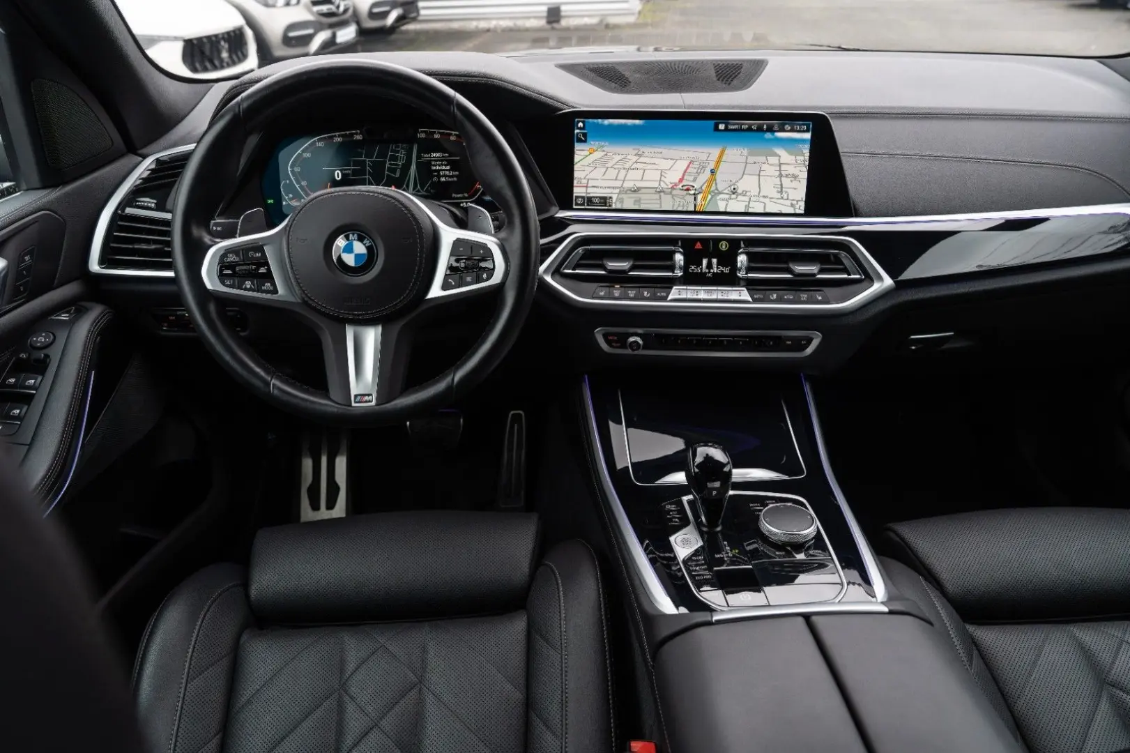 X5 xDrive 40i M Sport  SOFTCLOSE PANO HUD LASER