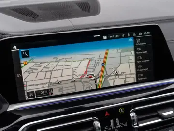 X5 xDrive 40i M Sport  SOFTCLOSE PANO HUD LASER