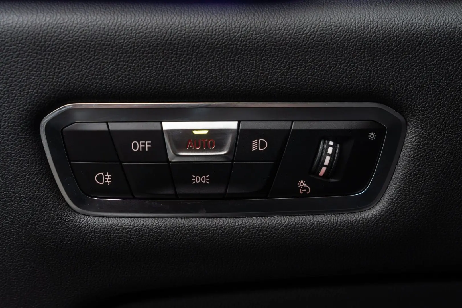 X5 xDrive 40i M Sport  SOFTCLOSE PANO HUD LASER