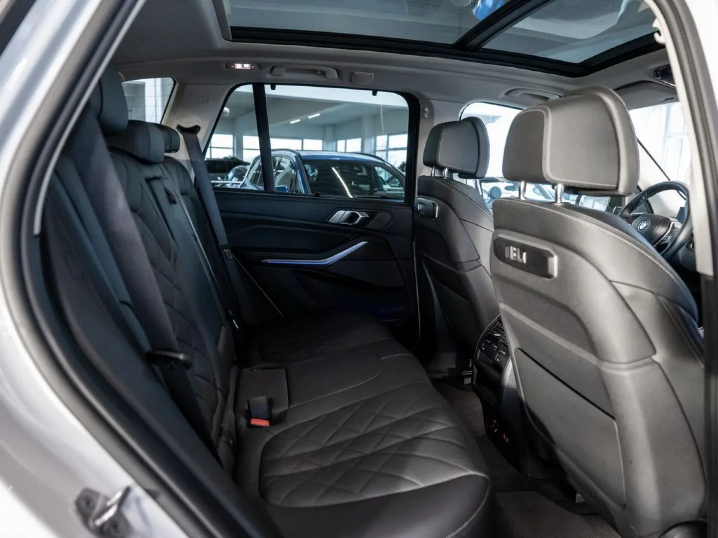 X5 xDrive40i PANO 360  LED SITZBELÜFTUNG STANDHZ