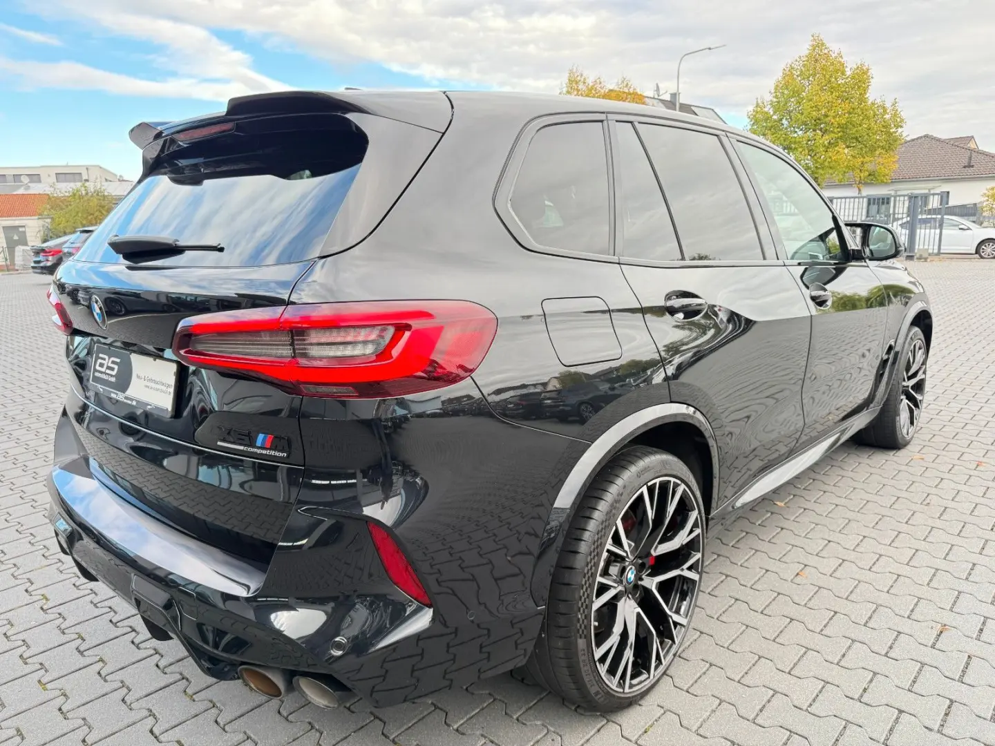 X5M INDIVIDUAL FOND 3xTV 360 HUD ACC DAB LASER