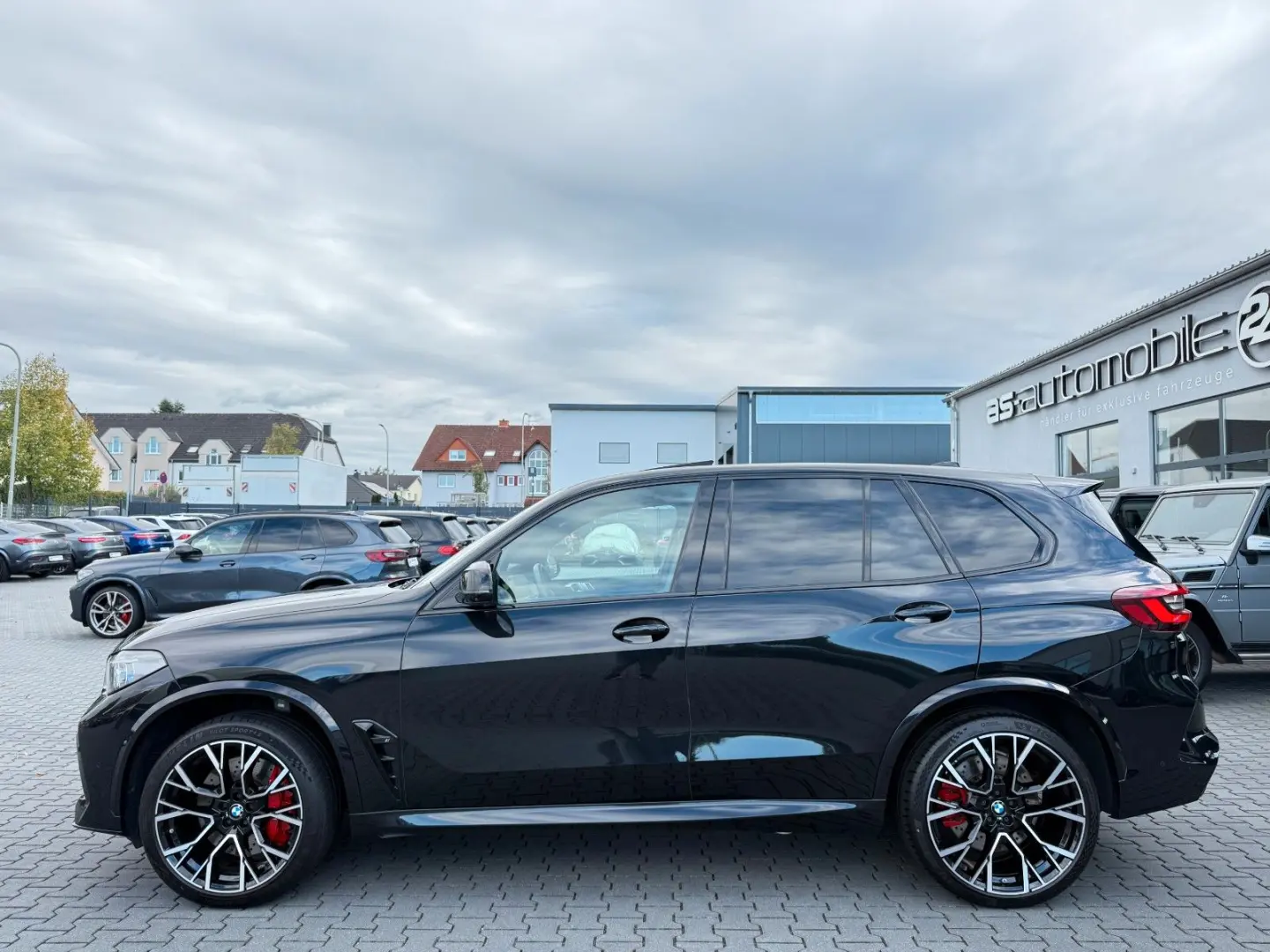 X5M INDIVIDUAL FOND 3xTV 360 HUD ACC DAB LASER