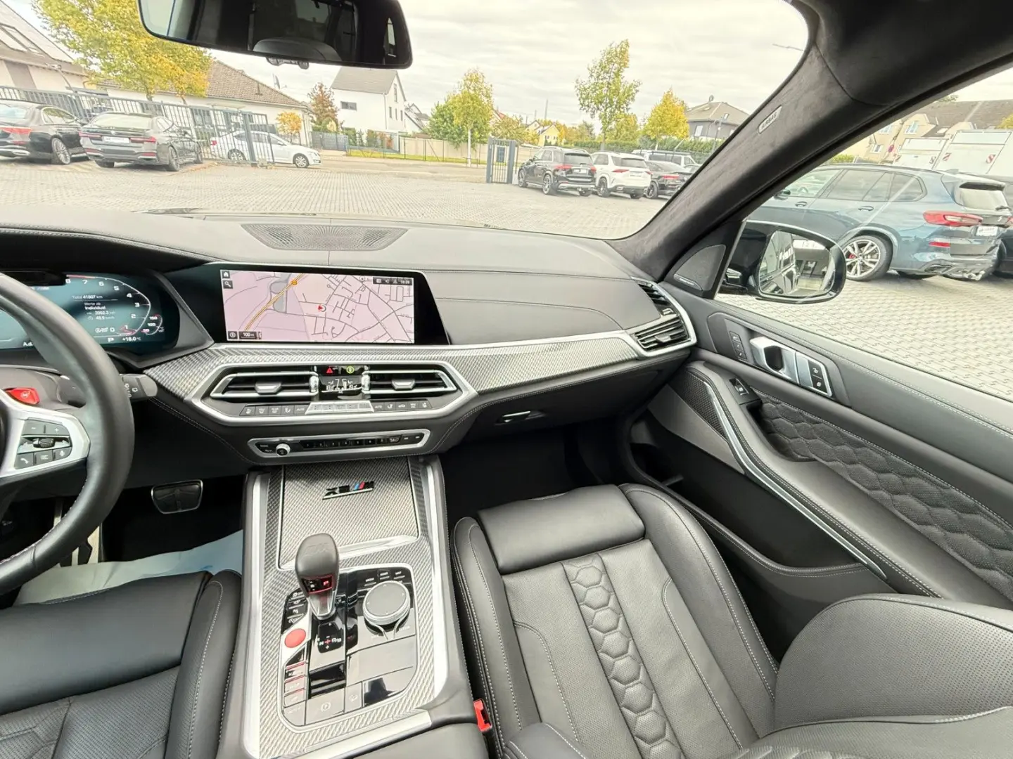 X5M INDIVIDUAL FOND 3xTV 360 HUD ACC DAB LASER