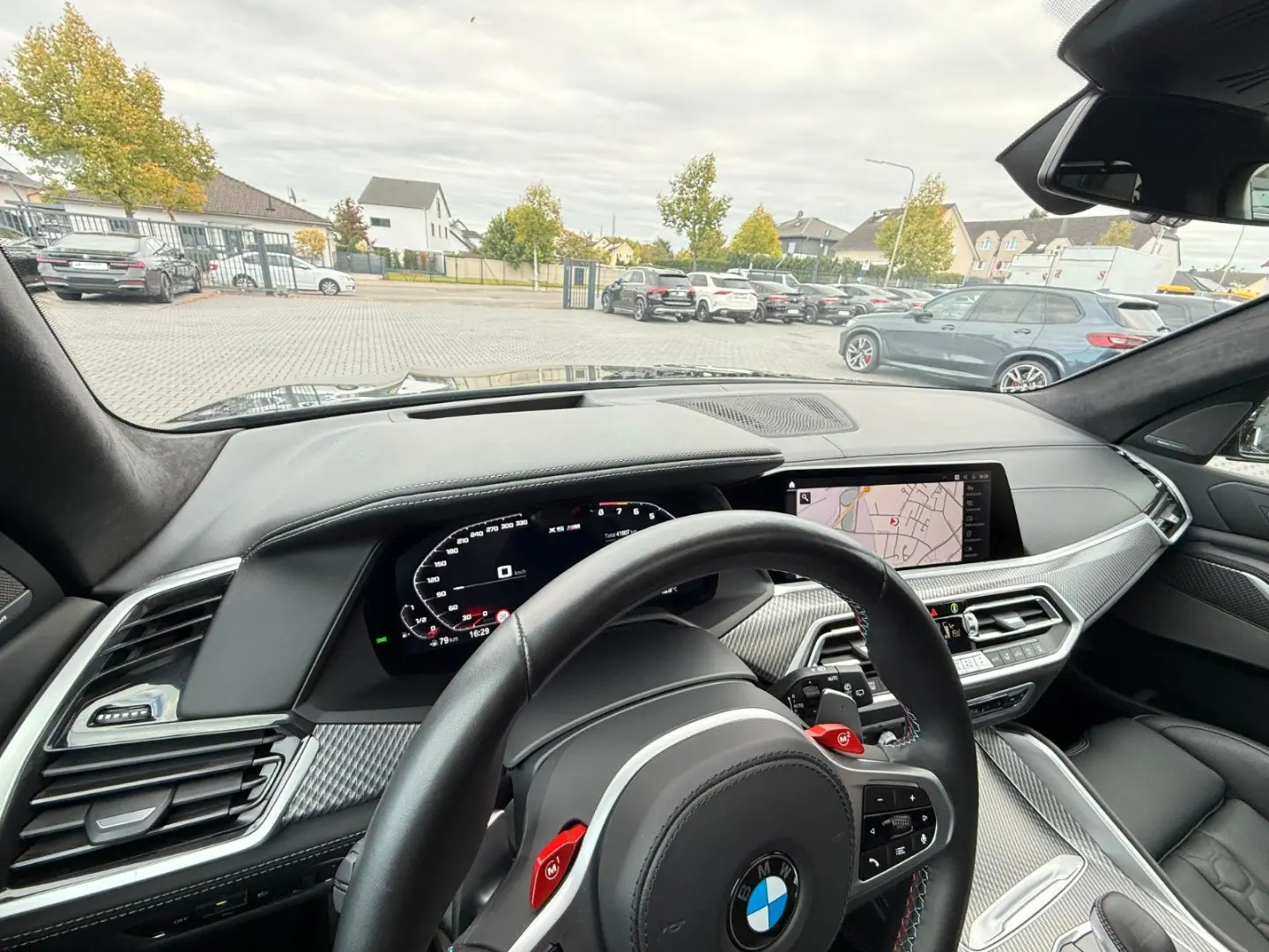 X5M INDIVIDUAL FOND 3xTV 360 HUD ACC DAB LASER