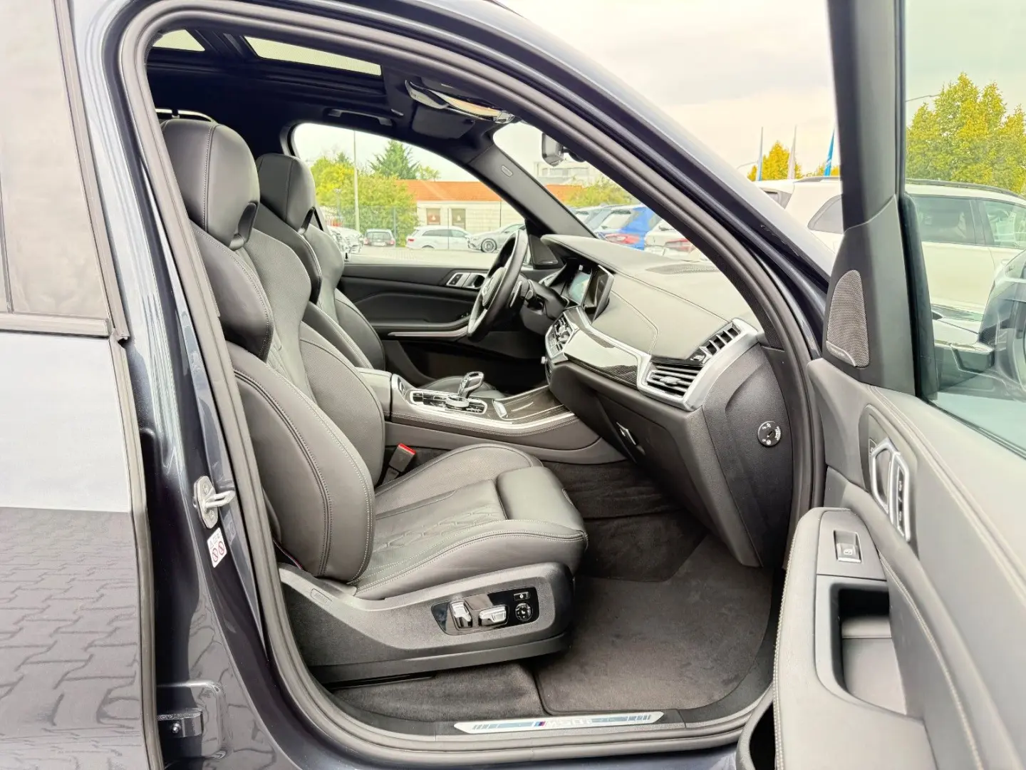 X5 M50 INDIVIDUAL 3xTV 360 ACC HUD AHK LASER DAB