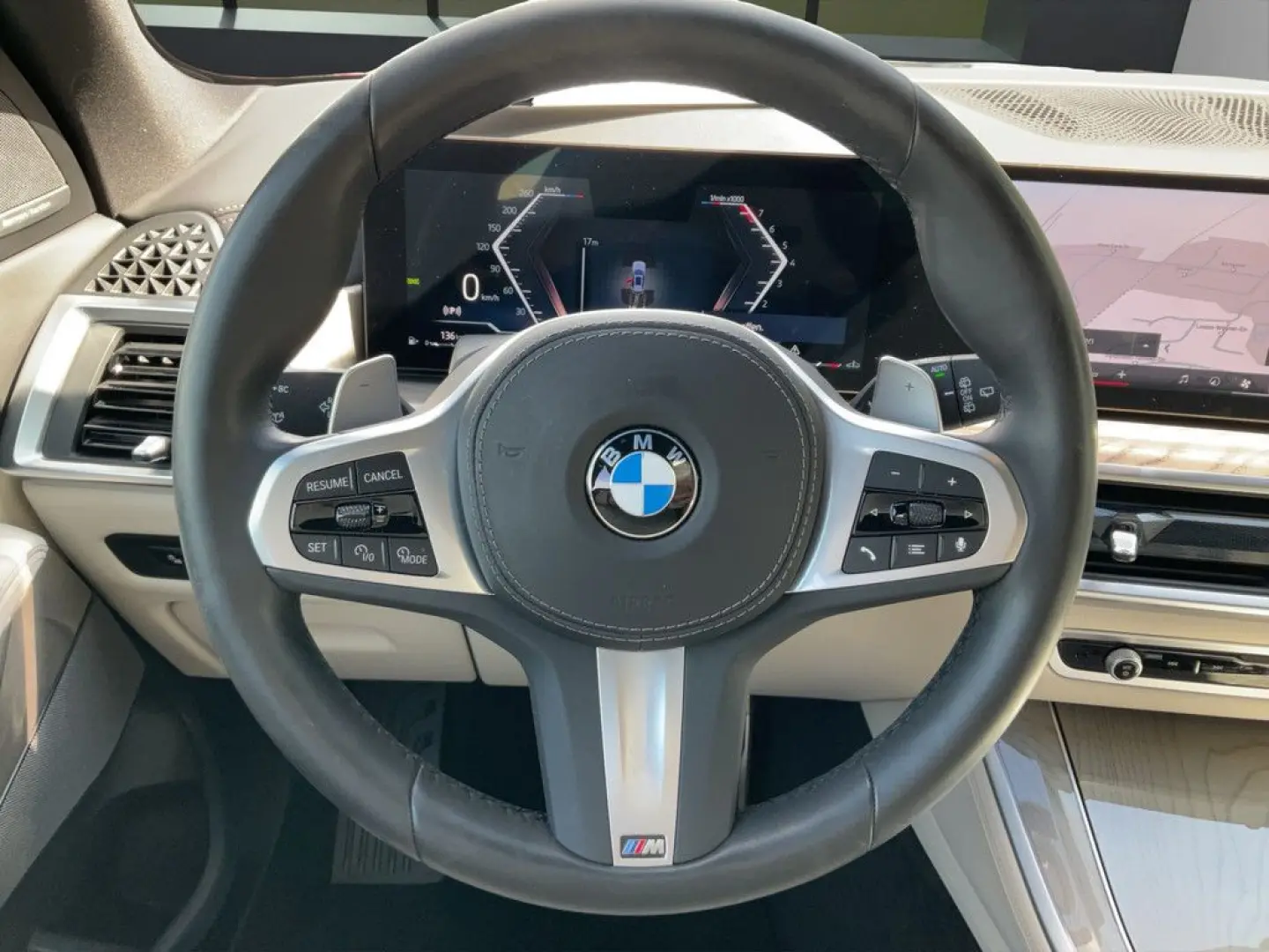 X5 xDrive40i M SPORTPAKET PRO KAMERA H K 20  AHK