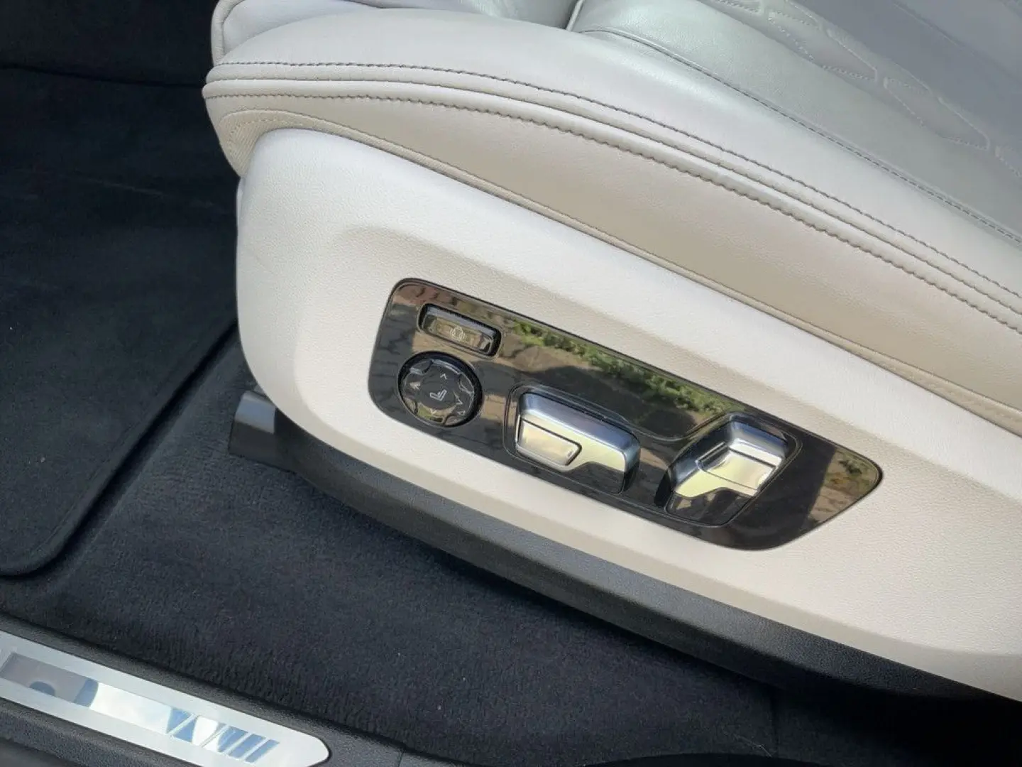 X5 xDrive40i M SPORTPAKET PRO KAMERA H K 20  AHK