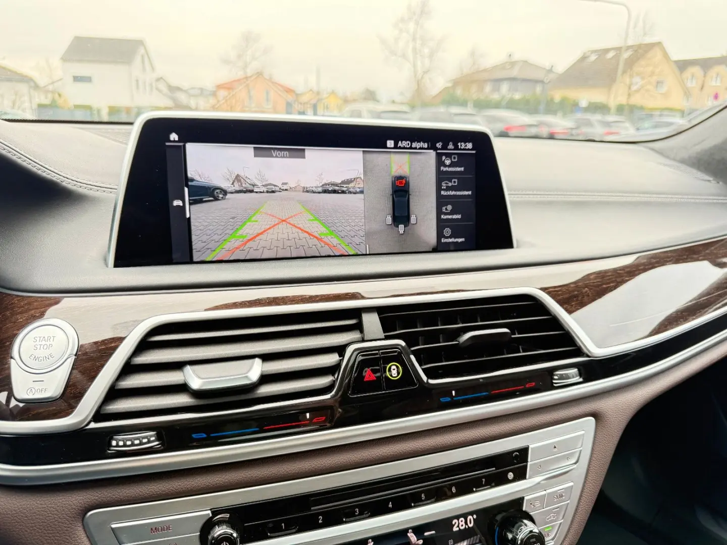 750i Lang xDrive Individual 3xTV 360 ACC HUD H&K