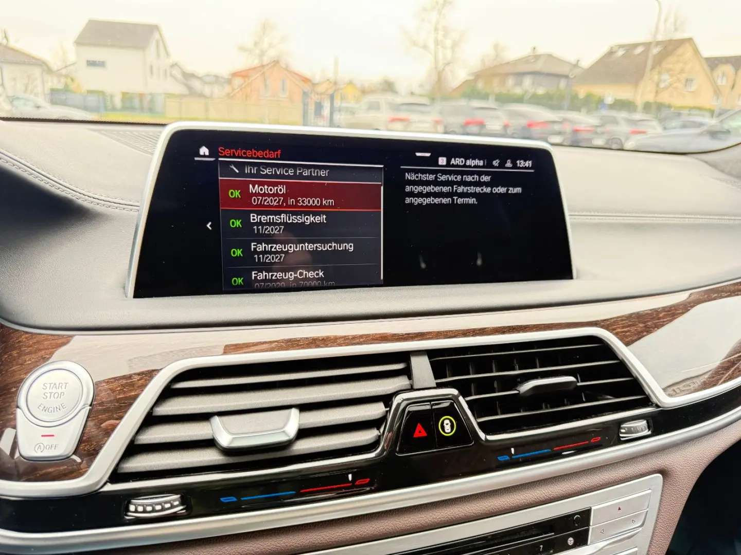 750i Lang xDrive Individual 3xTV 360 ACC HUD H&K