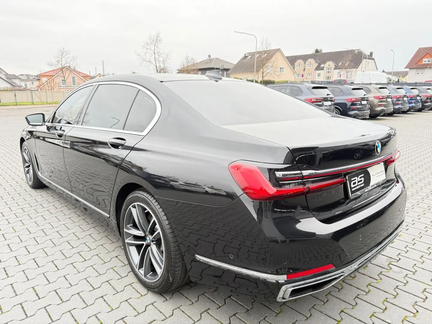 750i Lang xDrive Individual 3xTV 360 ACC HUD H&K