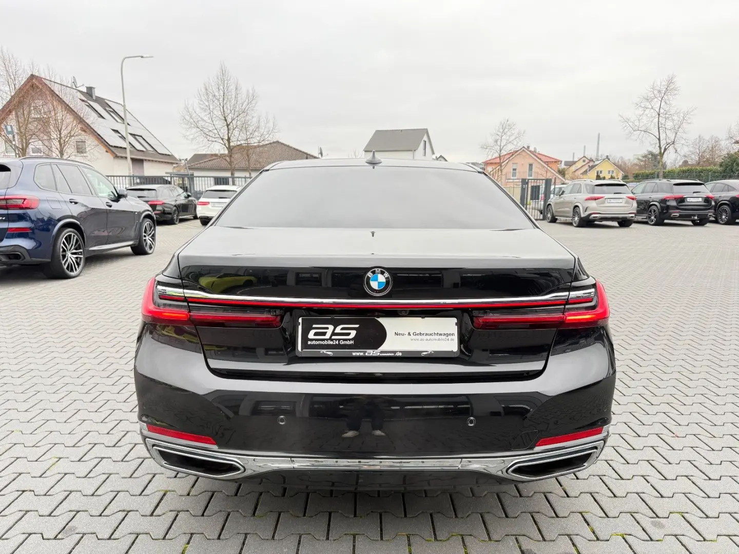 750i Lang xDrive Individual 3xTV 360 ACC HUD H&K