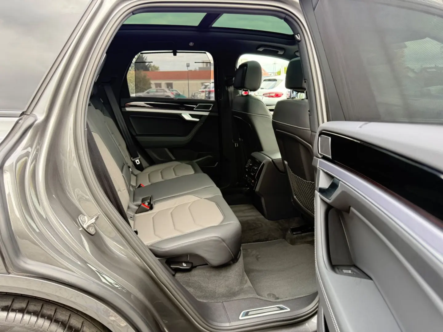 Touareg R-Line 4M 3.0 V6 TDI 360 HUD ACC NACHT-S