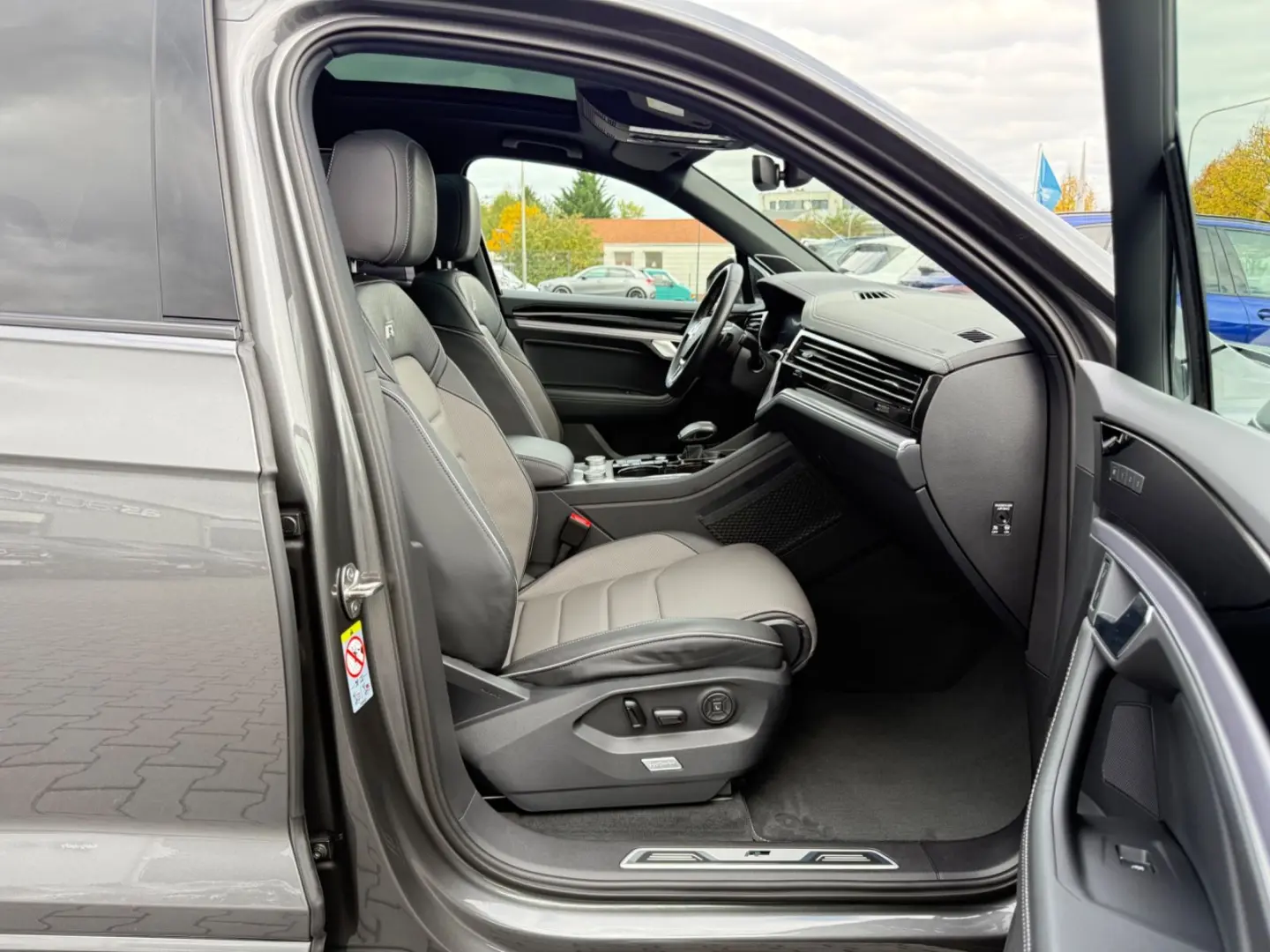 Touareg R-Line 4M 3.0 V6 TDI 360 HUD ACC NACHT-S