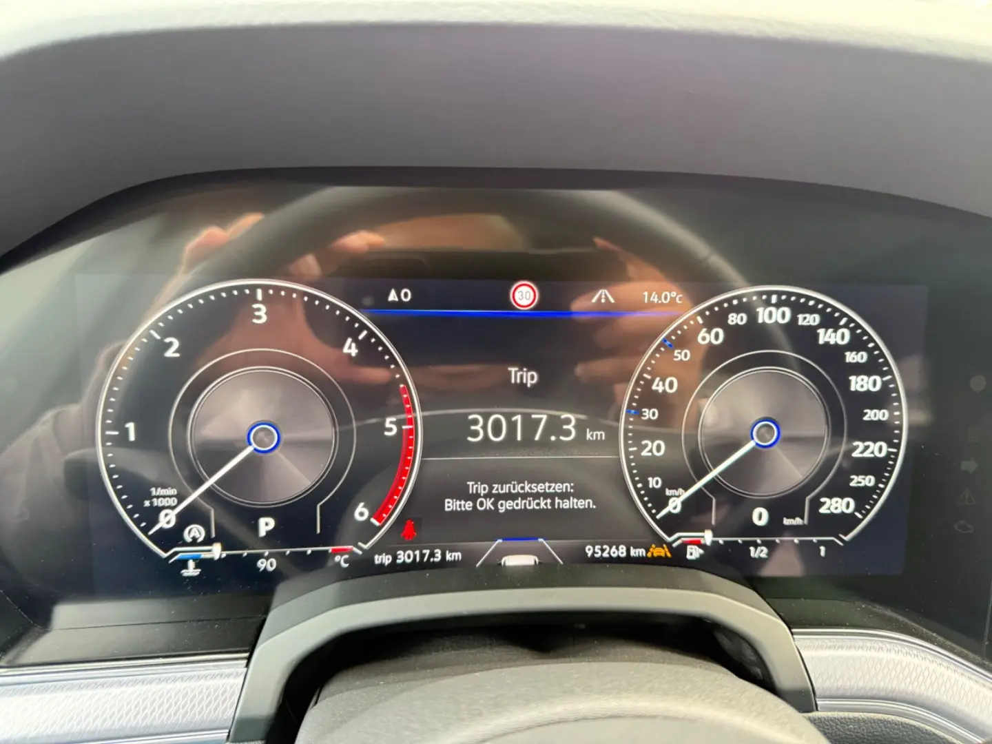 Touareg R-Line 4M 3.0 V6 TDI 360 HUD ACC NACHT-S