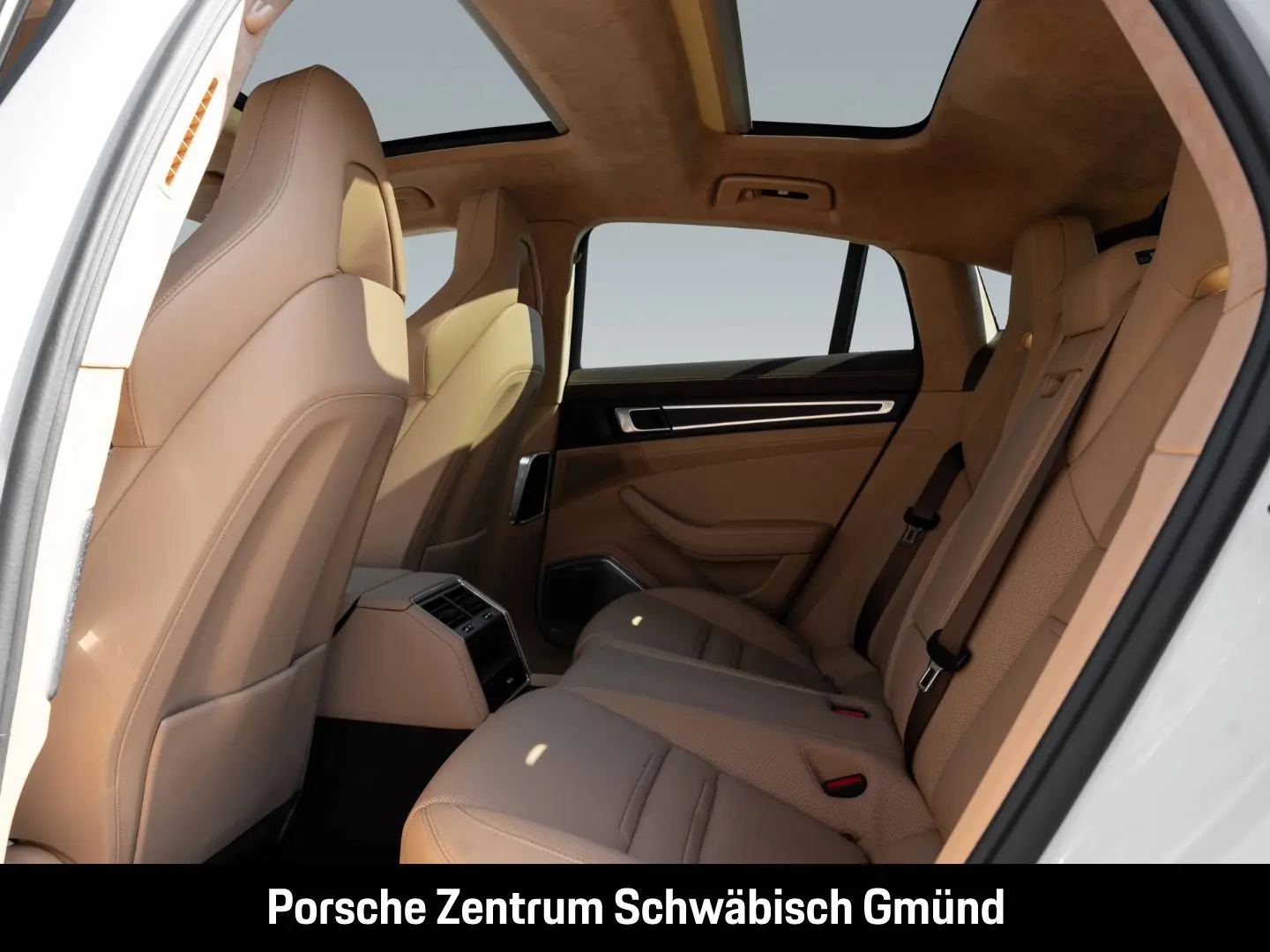 Panamera GTS Burmester InnoDrive Rückfahrkamera